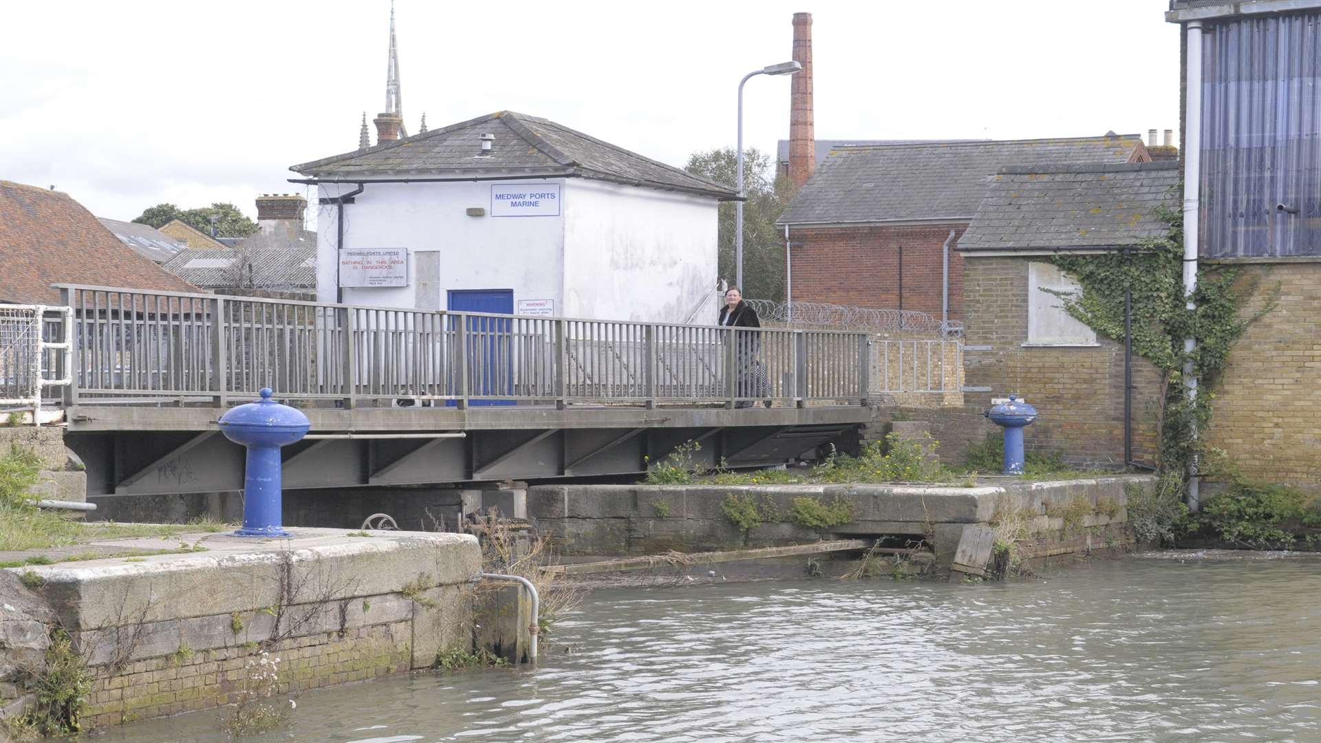 The current Faversham creek bridge.