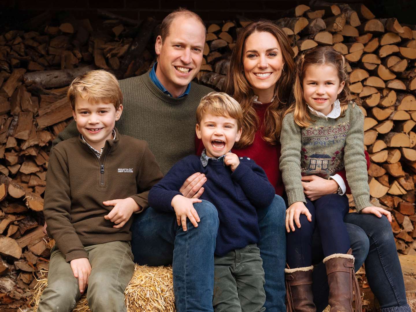 The Cambridge family’s Christmas card (Matt Porteous/PA)