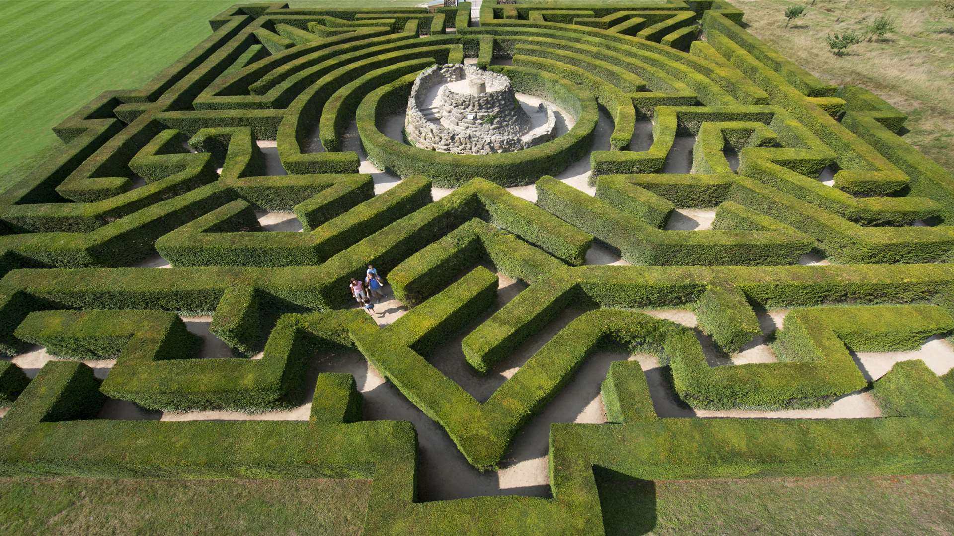 The Leeds Castle Yew Maze and Grotto