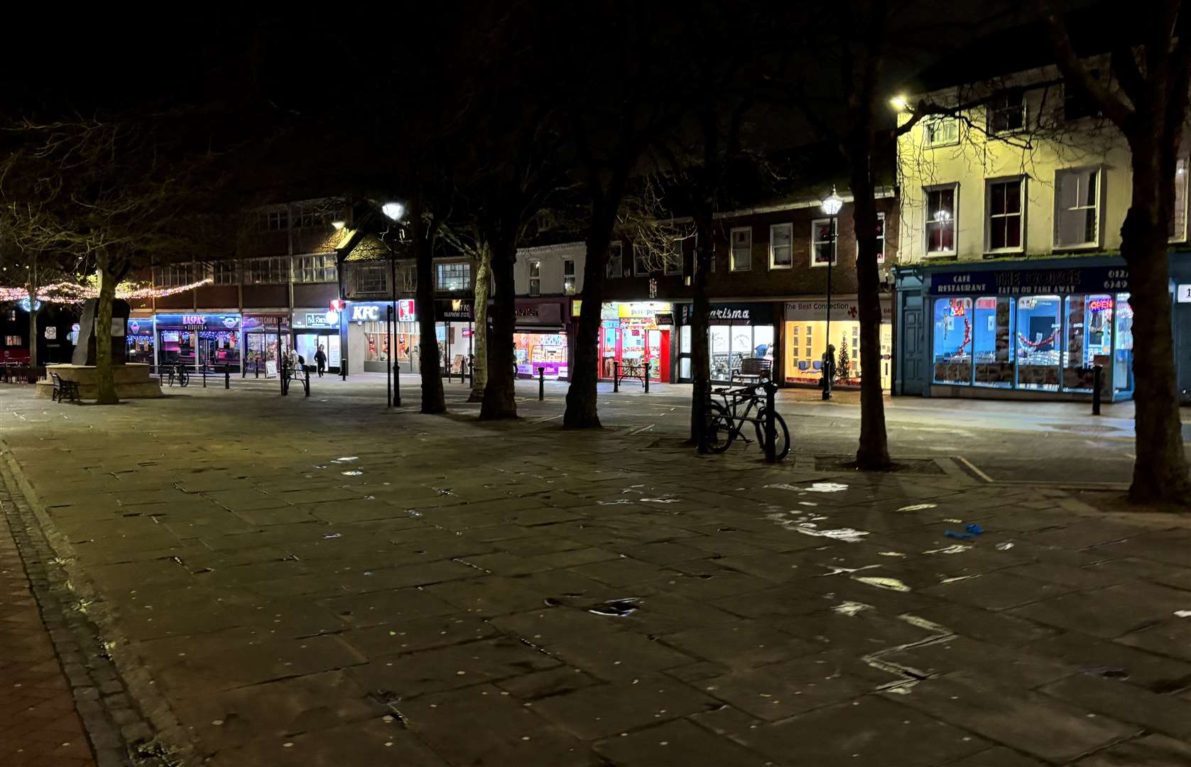 Traders say more Christmas lights are needed in Ashford’s Lower High Street