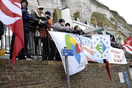 Strikers at Dover docks