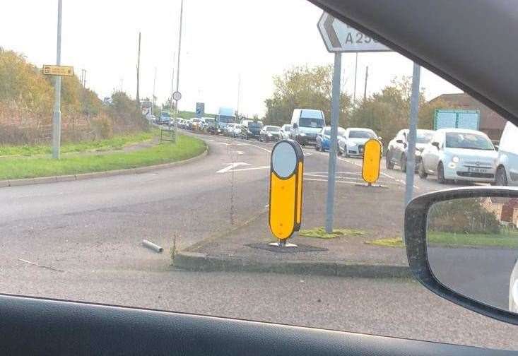 Traffic queuing past the Thistle Hill roundabout and along the Lower Road trying to get off the Island