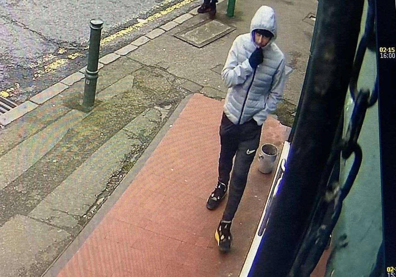 Tyler Jackson, from Deal, seen on CCTV outside The Firkin Alehouse in Folkestone. Picture: The Firkin