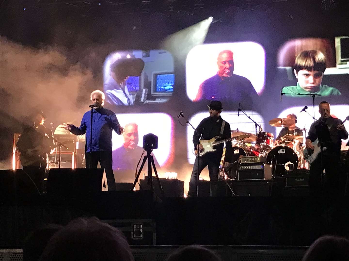 Tom Jones rocked the crowds at the Hop Farm