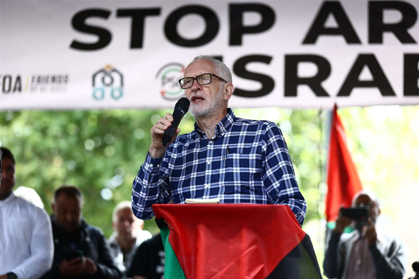 Independent MP Jeremy Corbyn addresses a march in central London organised by the Palestine Solidarity Campaign (Tejas Sandhu/PA)