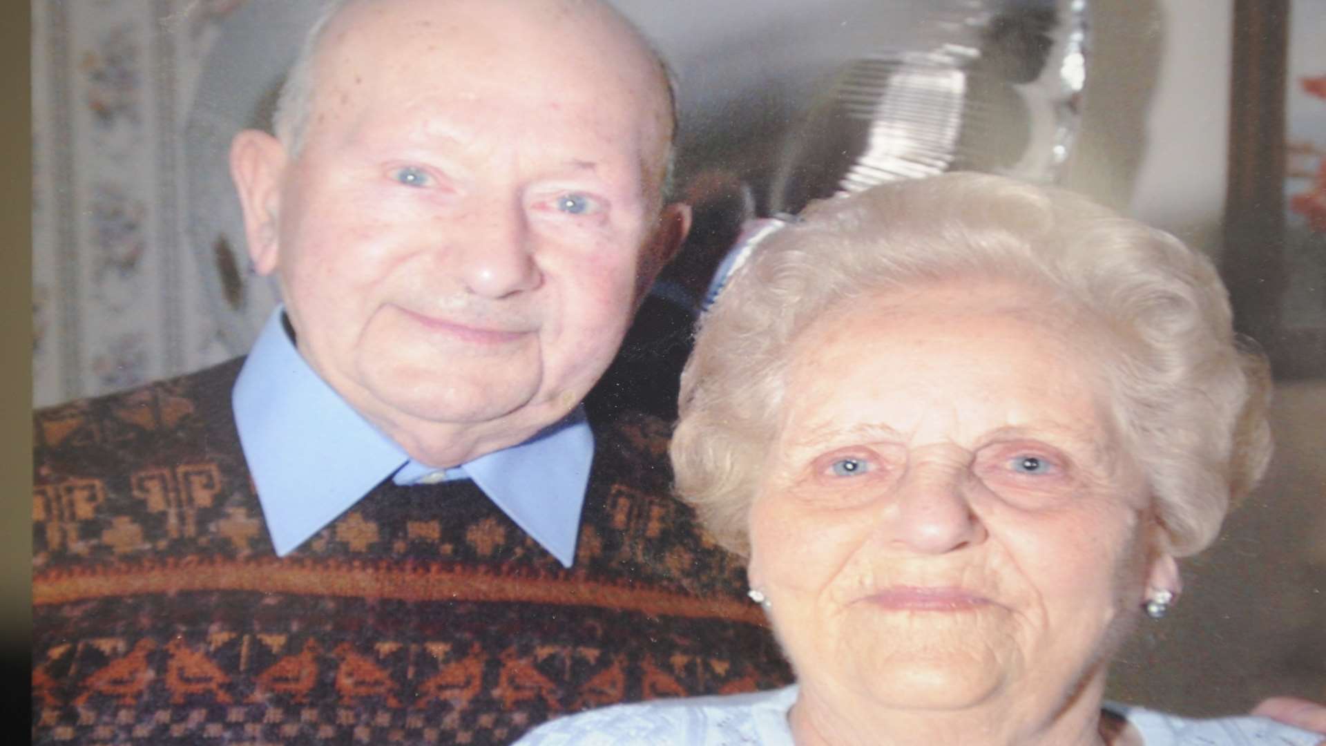 Joyce and Frank's beds were moved together so they could hold hands for the last time