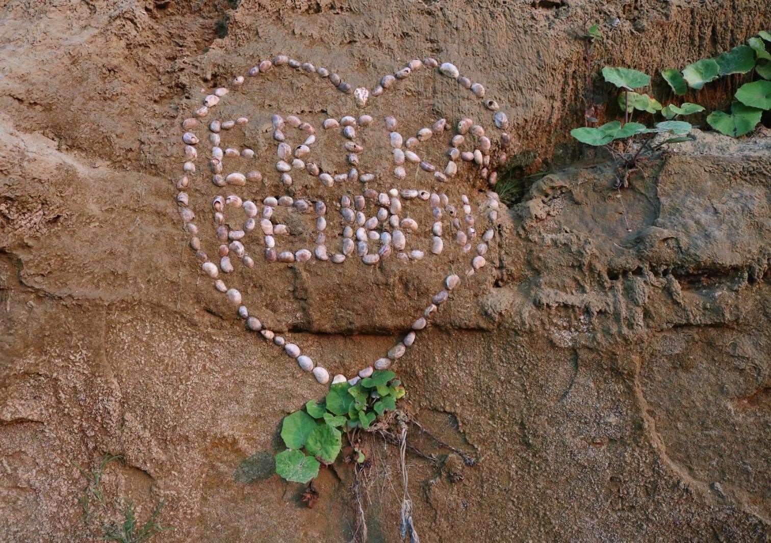 He recreated their second date where they wrote their names in shells. Picture: Reuben Skeats