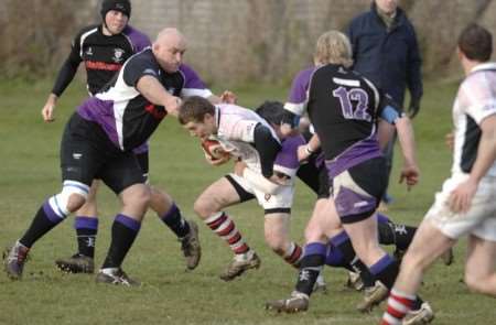 Gillingham Anchorians get to grips with Sheppey on Saturday