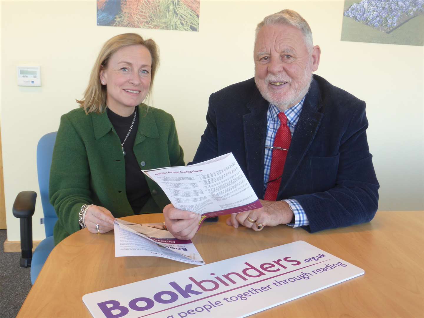 Terry Waite CBE, pictured with KM Group chairman Geraldine Allinson to promote the Bookbinders literacy scheme, is backing the Kent Literacy Awards. (1292218)