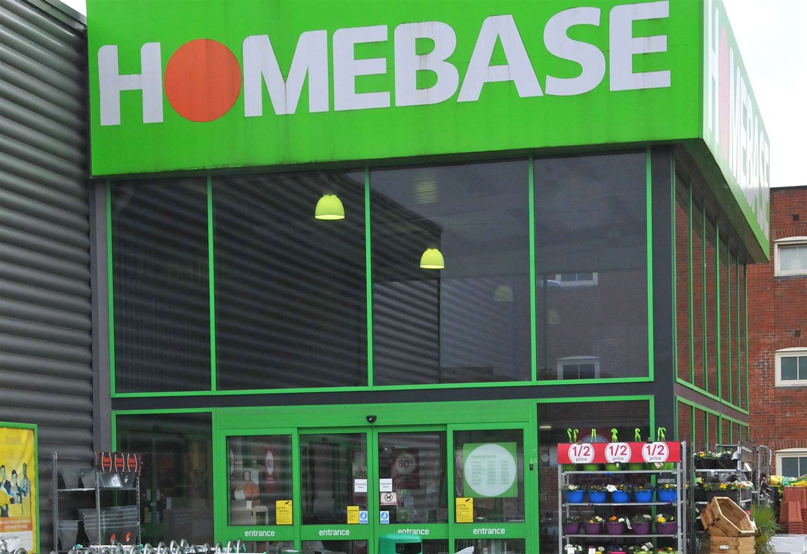 Homebase announces stores in Folkestone and Orpington will reopen