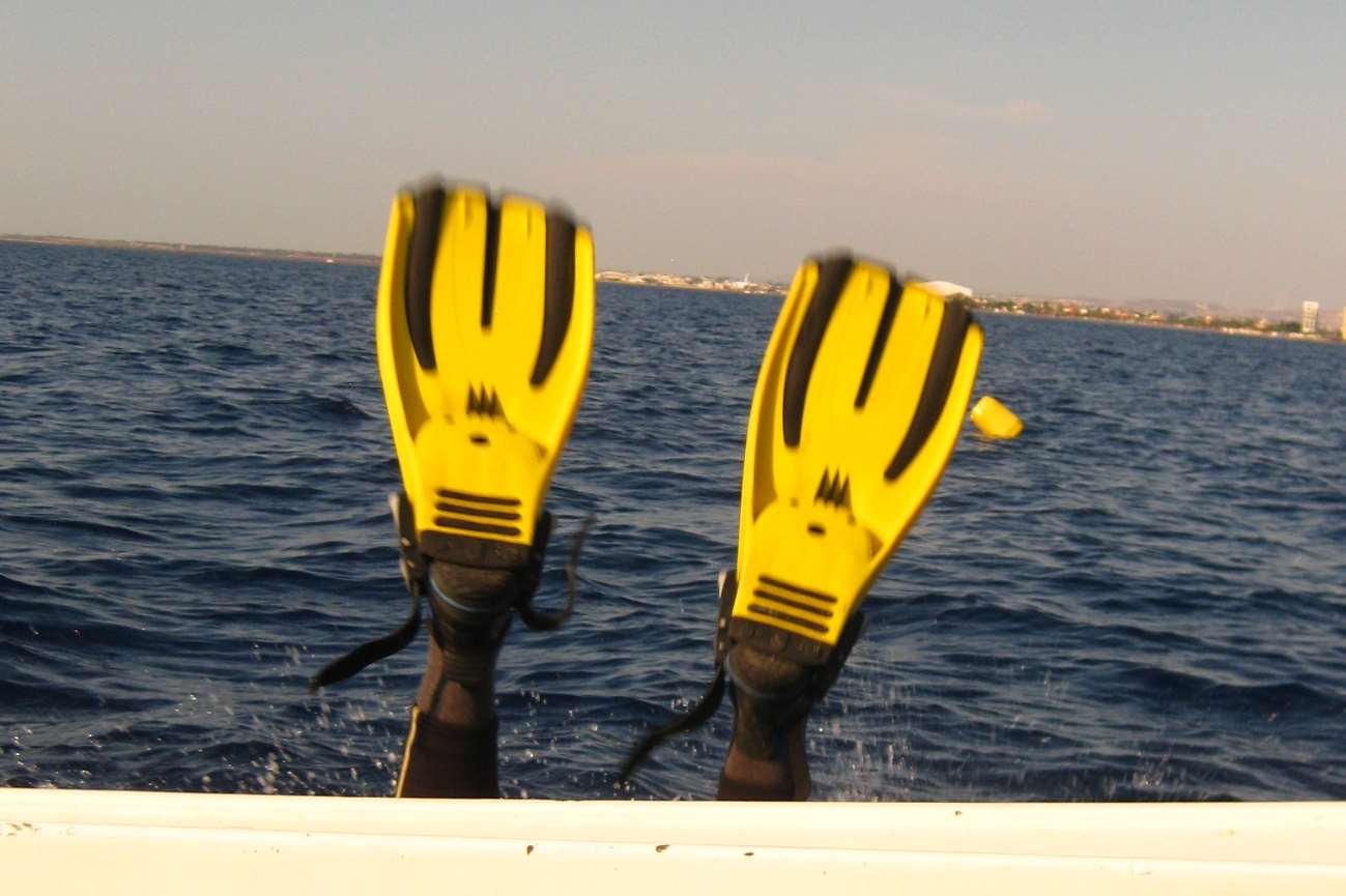 Eddie Clamp failed to get a perfect shot of one of his diving colleagues