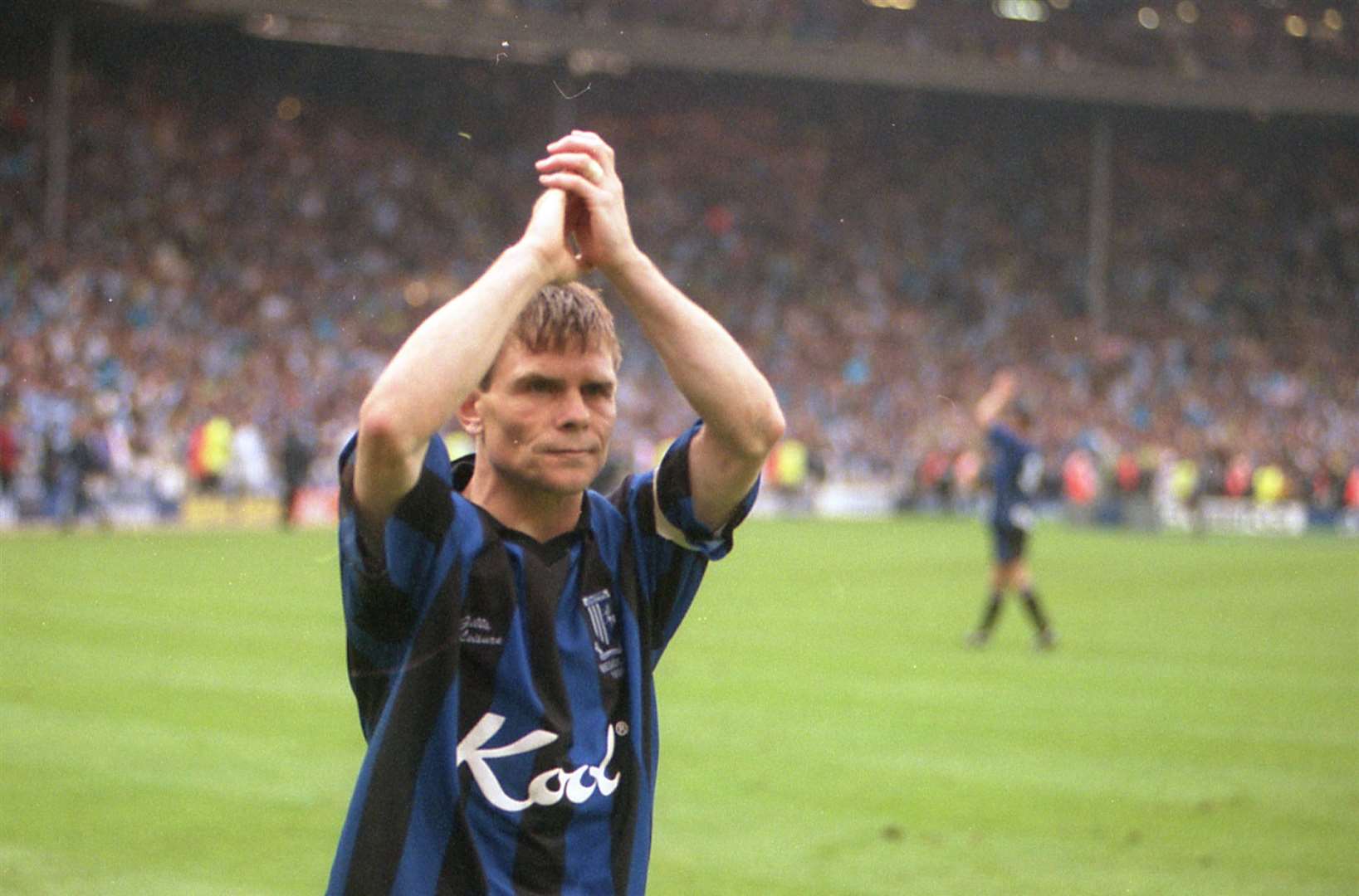 Andy Hessenthaler had to endure the heartbreaking defeat to Manchester City the year before at Wembley in 1999