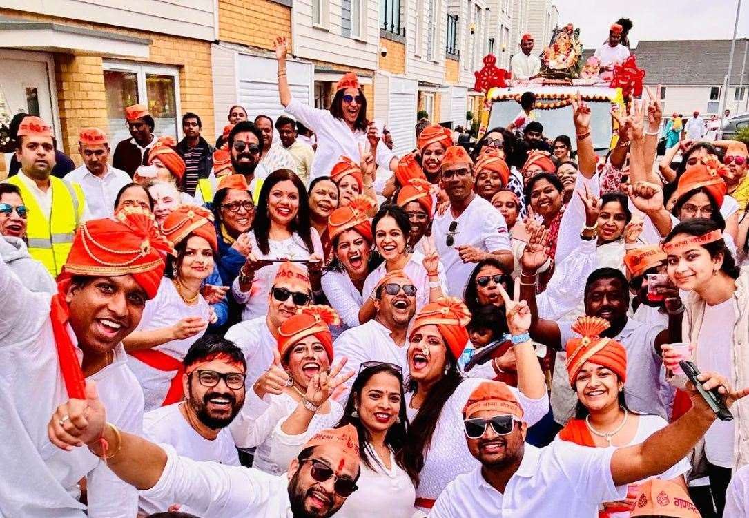 Hundreds turn out in Pheonix Quarters, Dartford, for nine-day Ganesh Chaturthi celebrations