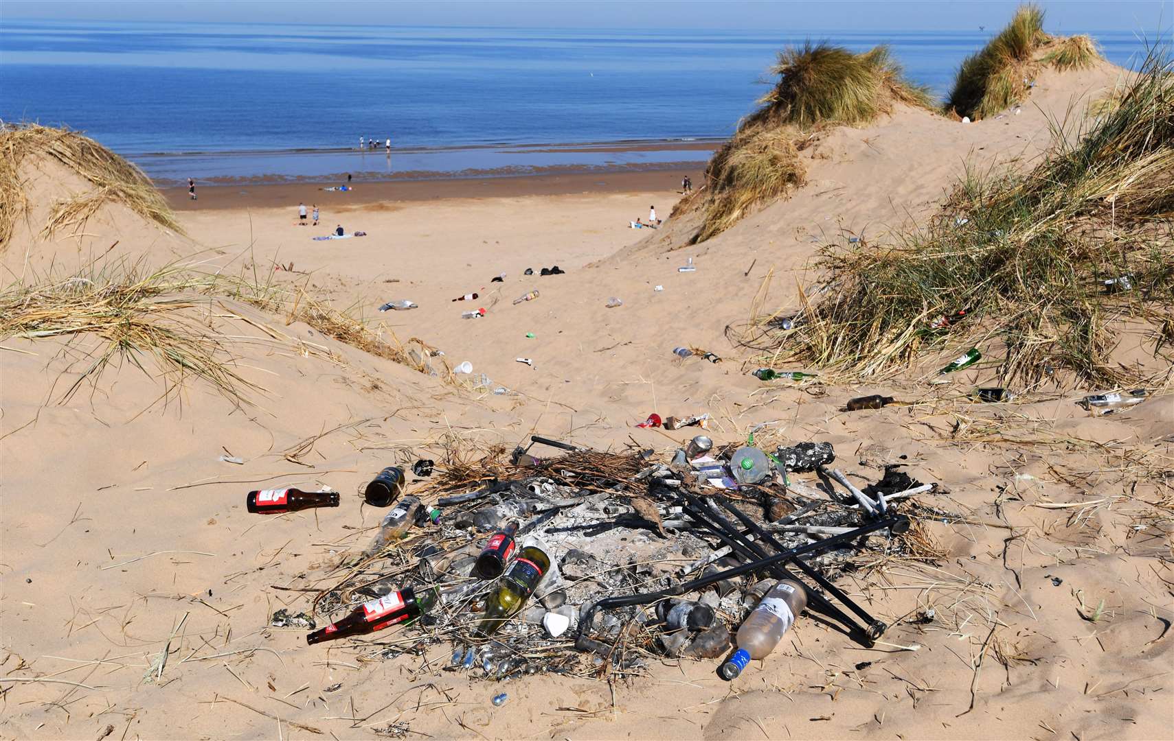 People are being urged not to start barbecues or campfires and to take litter home (Colin Lane)