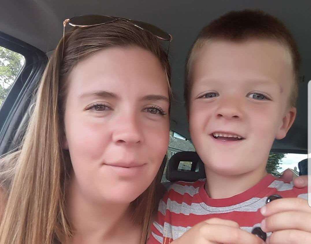 Mum Sam Nix said it felt like "forever" that her son Leo was missing (3292485)