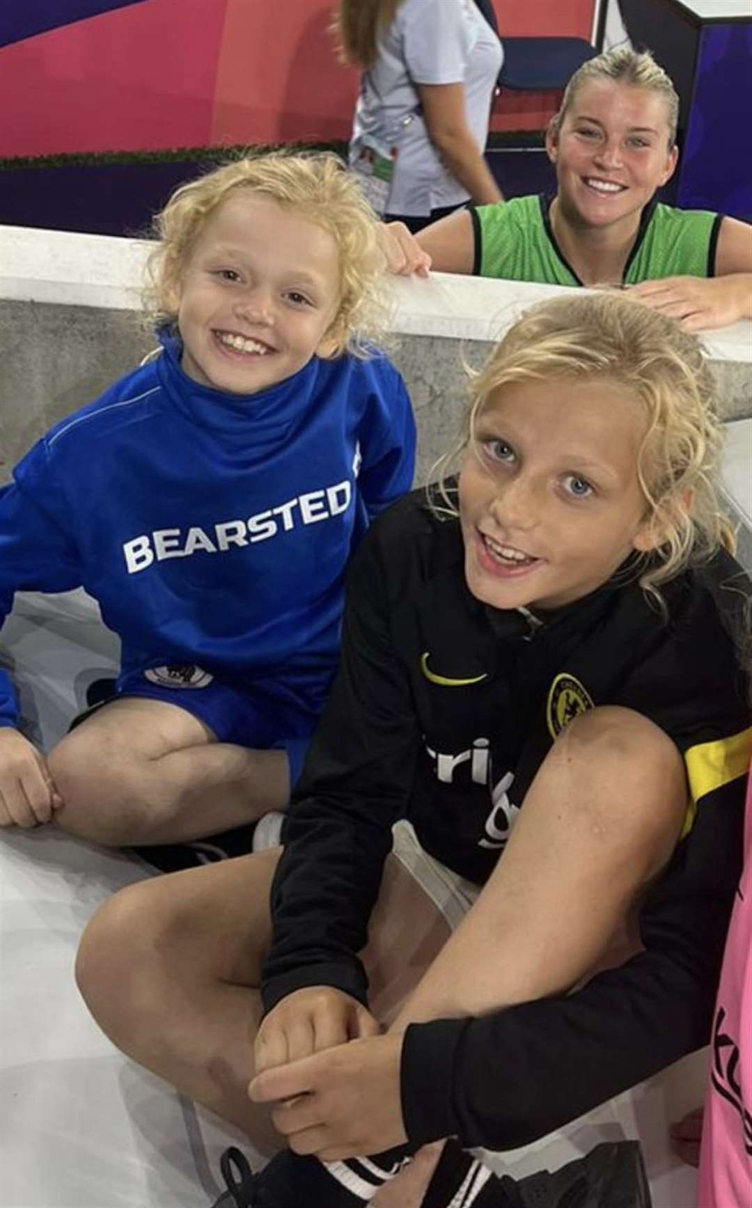 Alessia Russo with Grace Storey and sister Ruby during the Euros