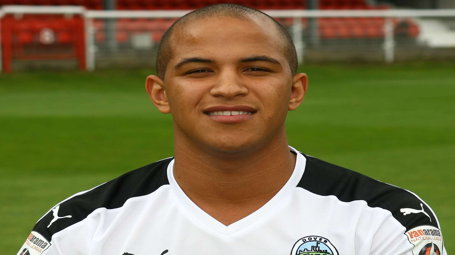 Dartford defender Tom Wynter Picture: Matt Bristow