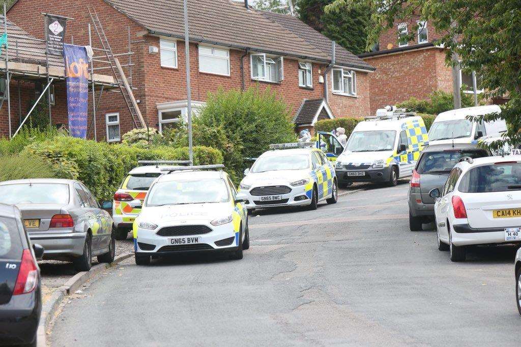 Several cars were at the suspected murder scene. Picture: UK News in Pictures (3123152)