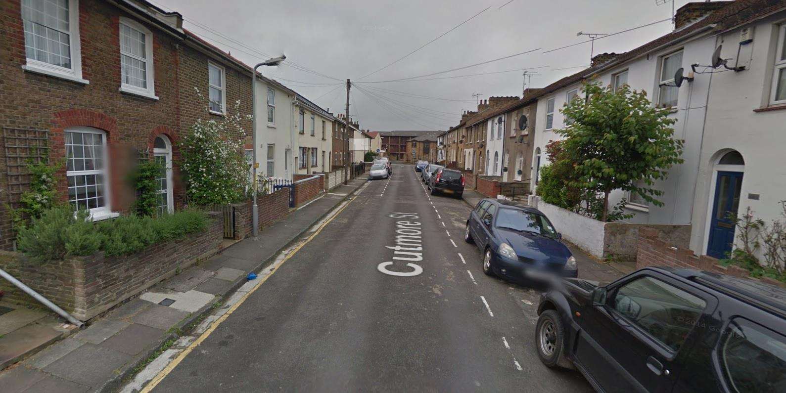 A mutilated cat was found in Cutmore Street, Gravesend. (3061016)