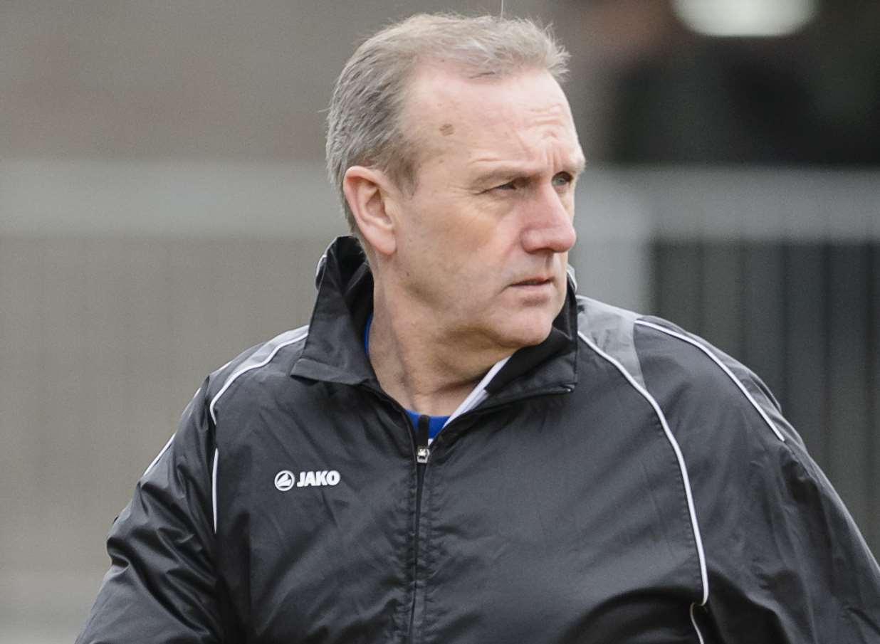 Dartford manager Tony Burman Picture: Andy Payton