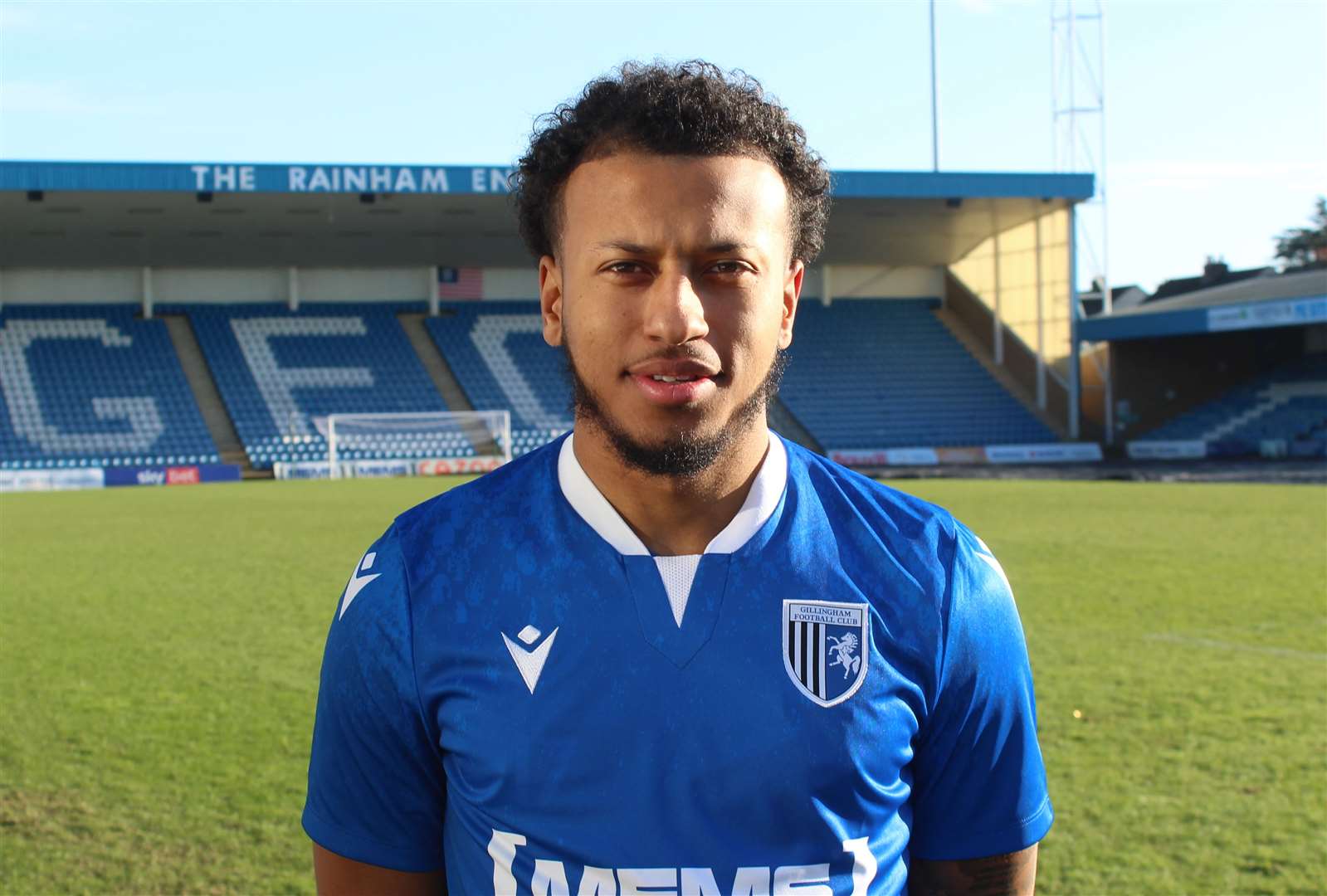 Jayden Clarke has signed for Gillingham from Dulwich Hamlet