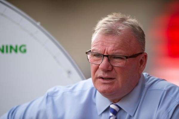 Gillingham manager Steve Evans at Doncaster Picture: Ady Kerry (14712655)