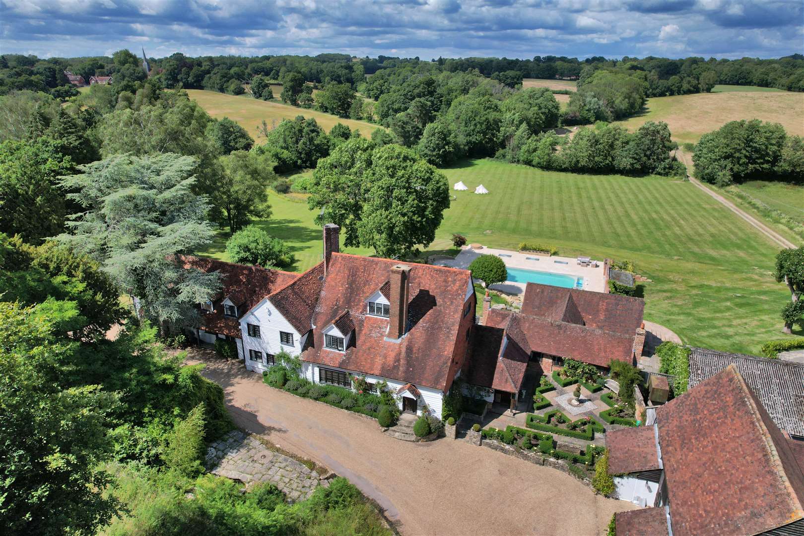 6-5m-tudor-house-with-additional-cottages-for-sale-on-the-kent-sussex