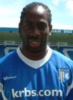 New Gillingham striker Mark McCammon