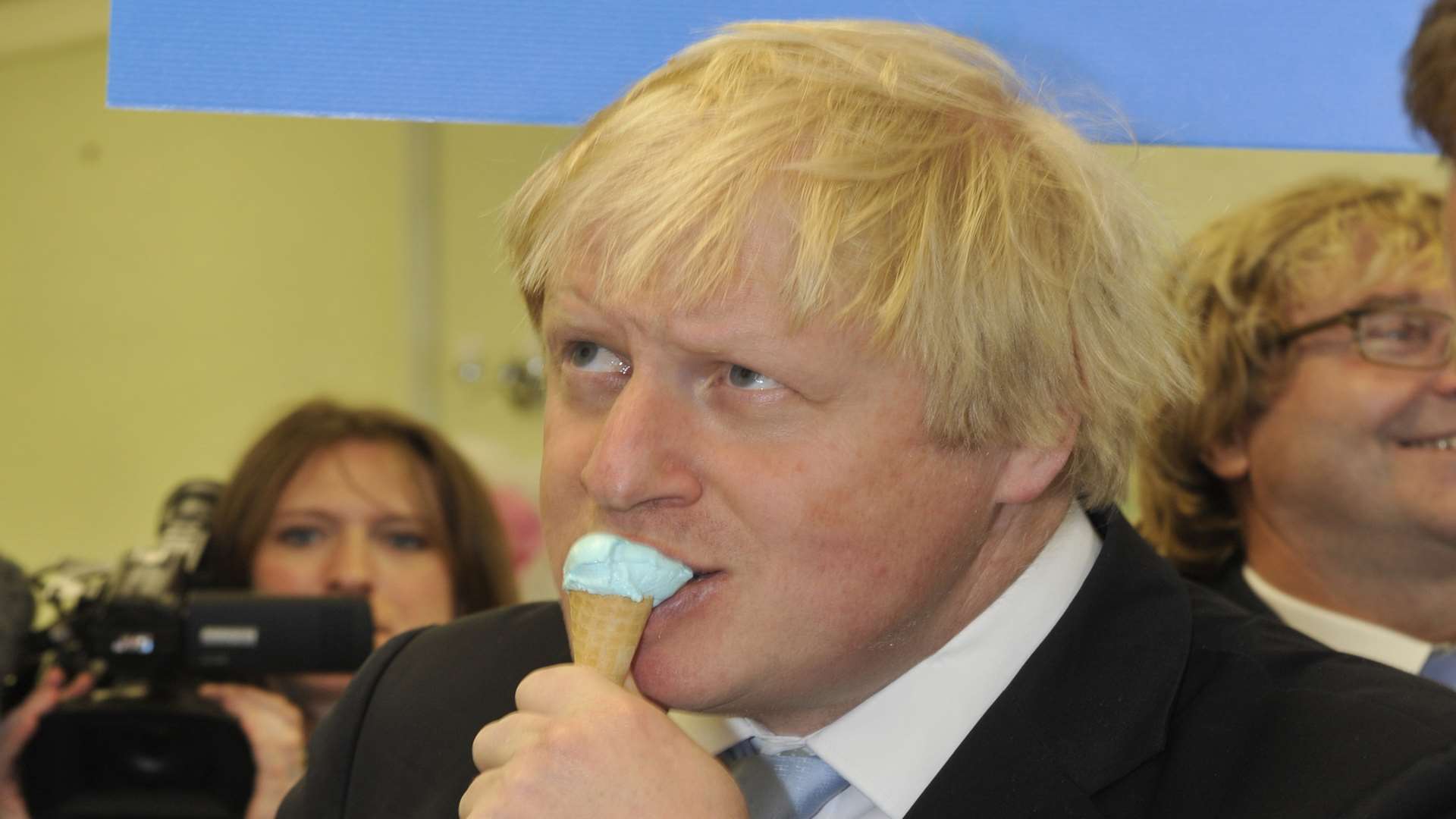 The Mayor of London enjoys an ice cream in Ramsgate
