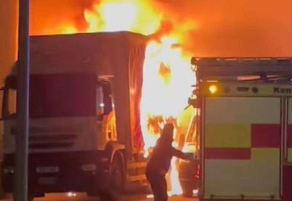 Lorry erupts into fireball near The Orchards shopping centre and Aldi supermarket in Dartford