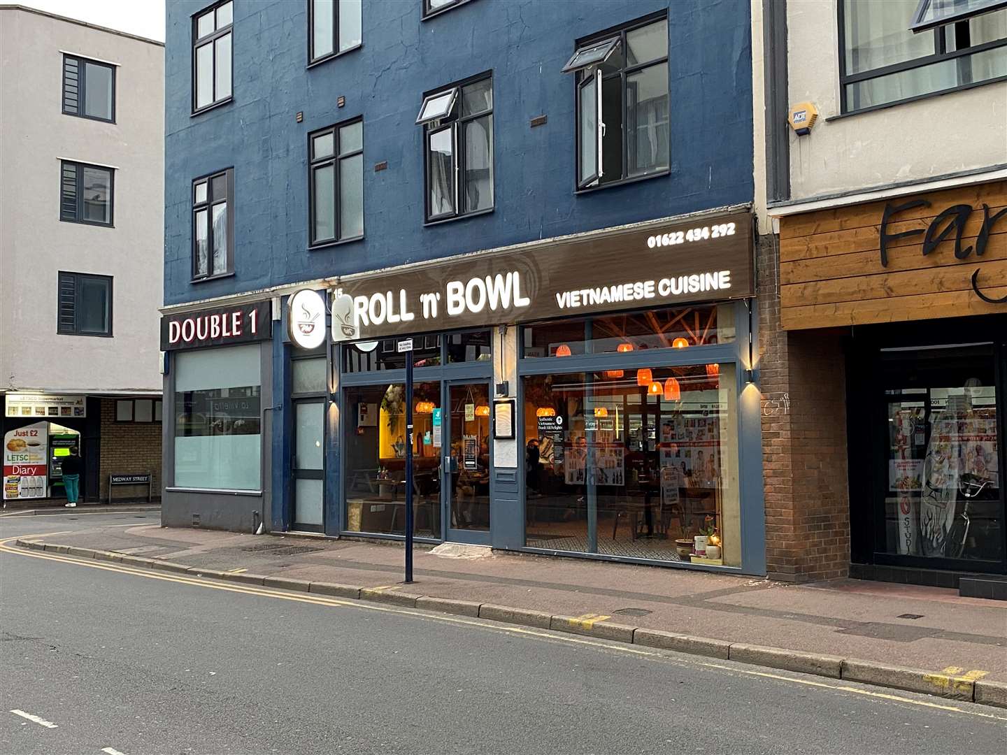 We went along to Vietnamese restaurant Roll 'n' Bowl in Pudding Lane, Maidstone