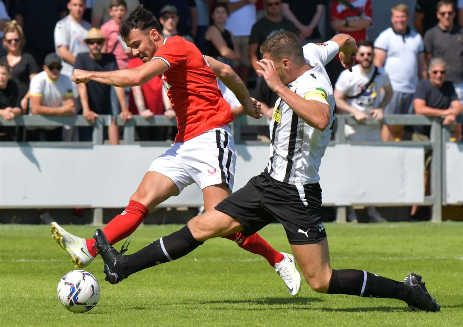 Charlton get their shot away against Dartford on Saturday. Picture: Keith Gillard