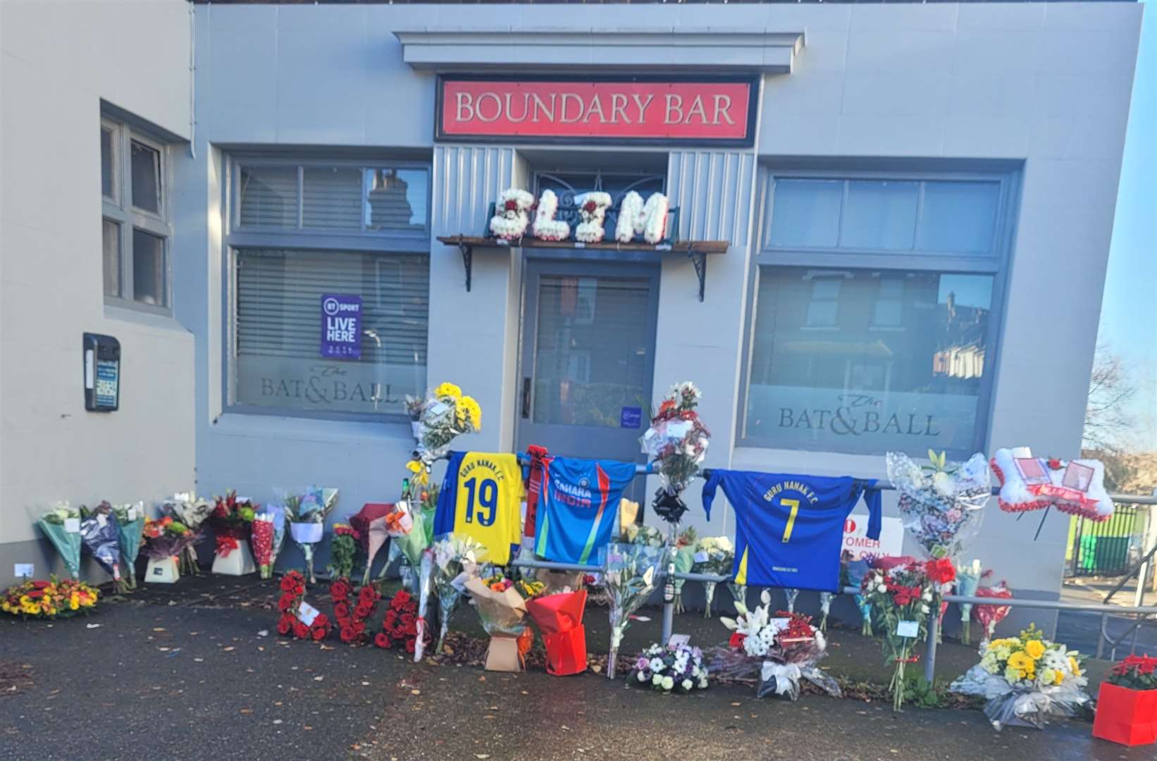 Tributes to Meeka 'Slim' Nijjer, outside the Bat and Ball pub in Wrotham Road, Gravesend