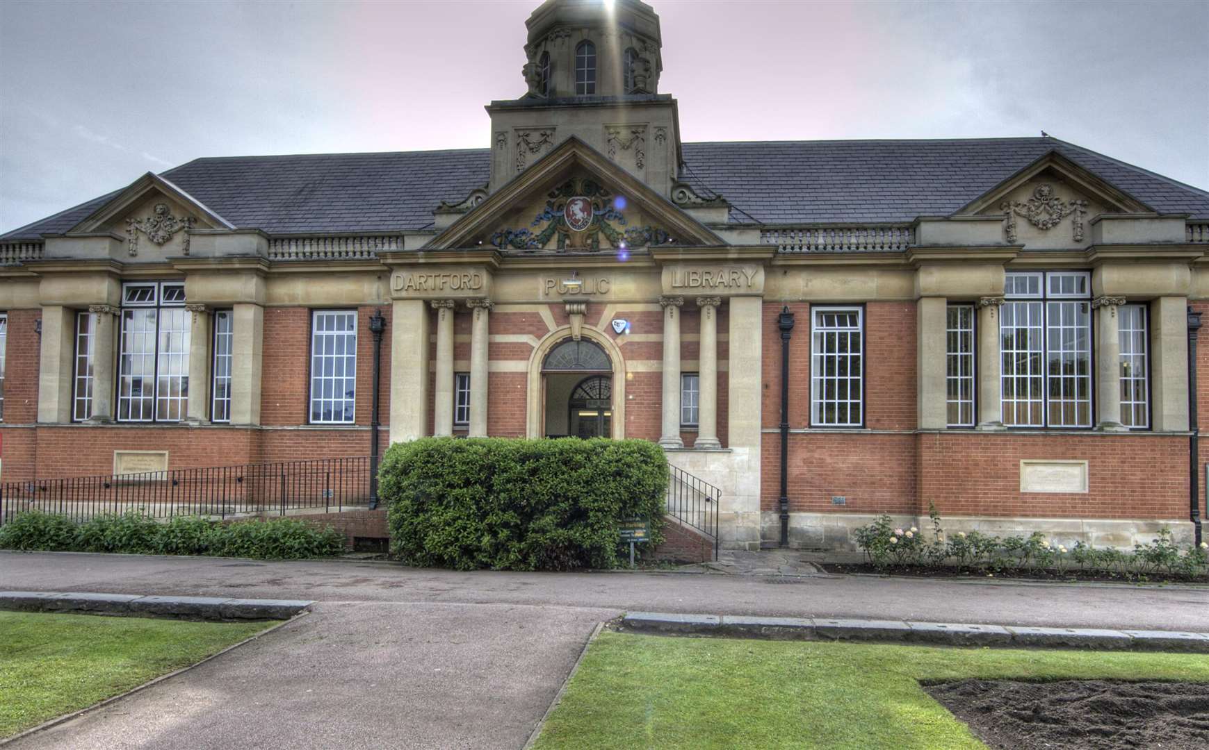 Dartford Library in Central Park would one of those hit by cut in opening hours