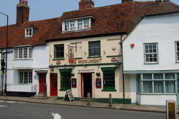 The Monument pub in St Dunstans