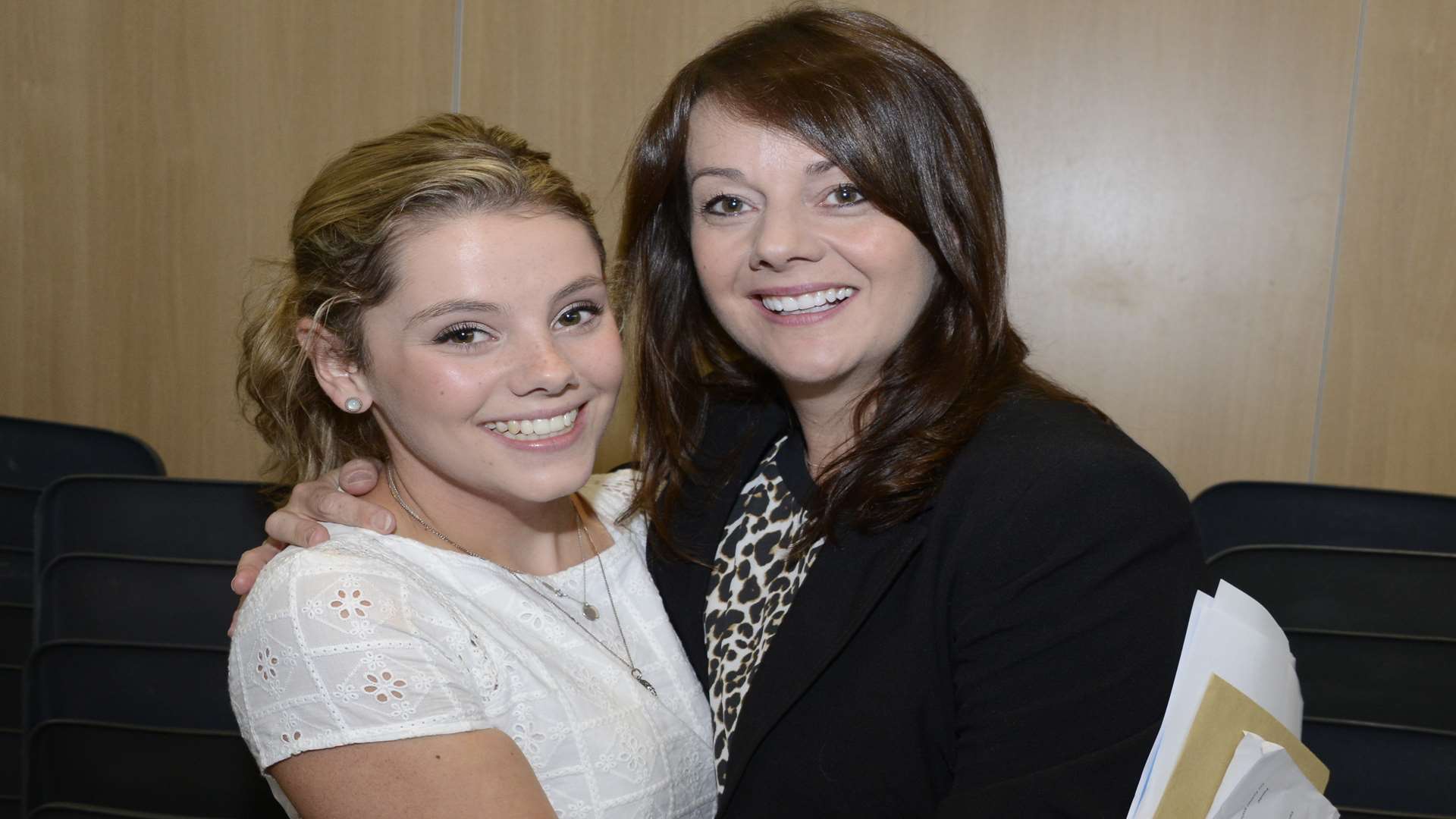 Highworth student Hollie Freeman with mum Jeanette