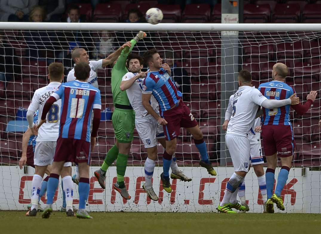 Busy Gills keeper Stuart Nelson thwarts Scunthorpe Picture: Barry Goodwin