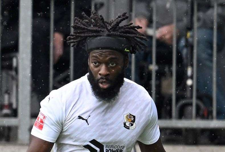 Duane Ofori-Acheampong - was sent-off for Dartford in Tuesday’s Isthmian Premier away 1-1 draw with Potters Bar. Picture: Keith Gillard