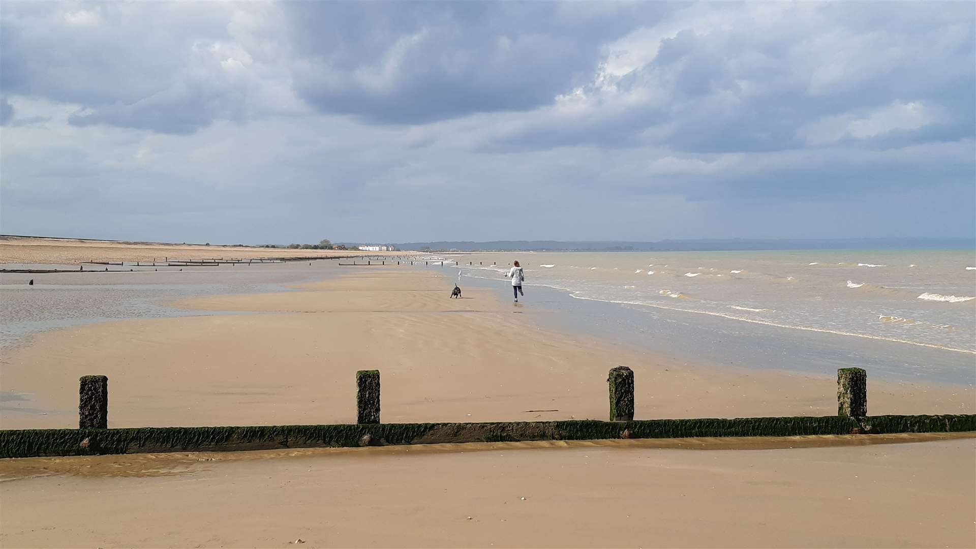 Littlestone beach on Romney Marsh hit with do not swim warning