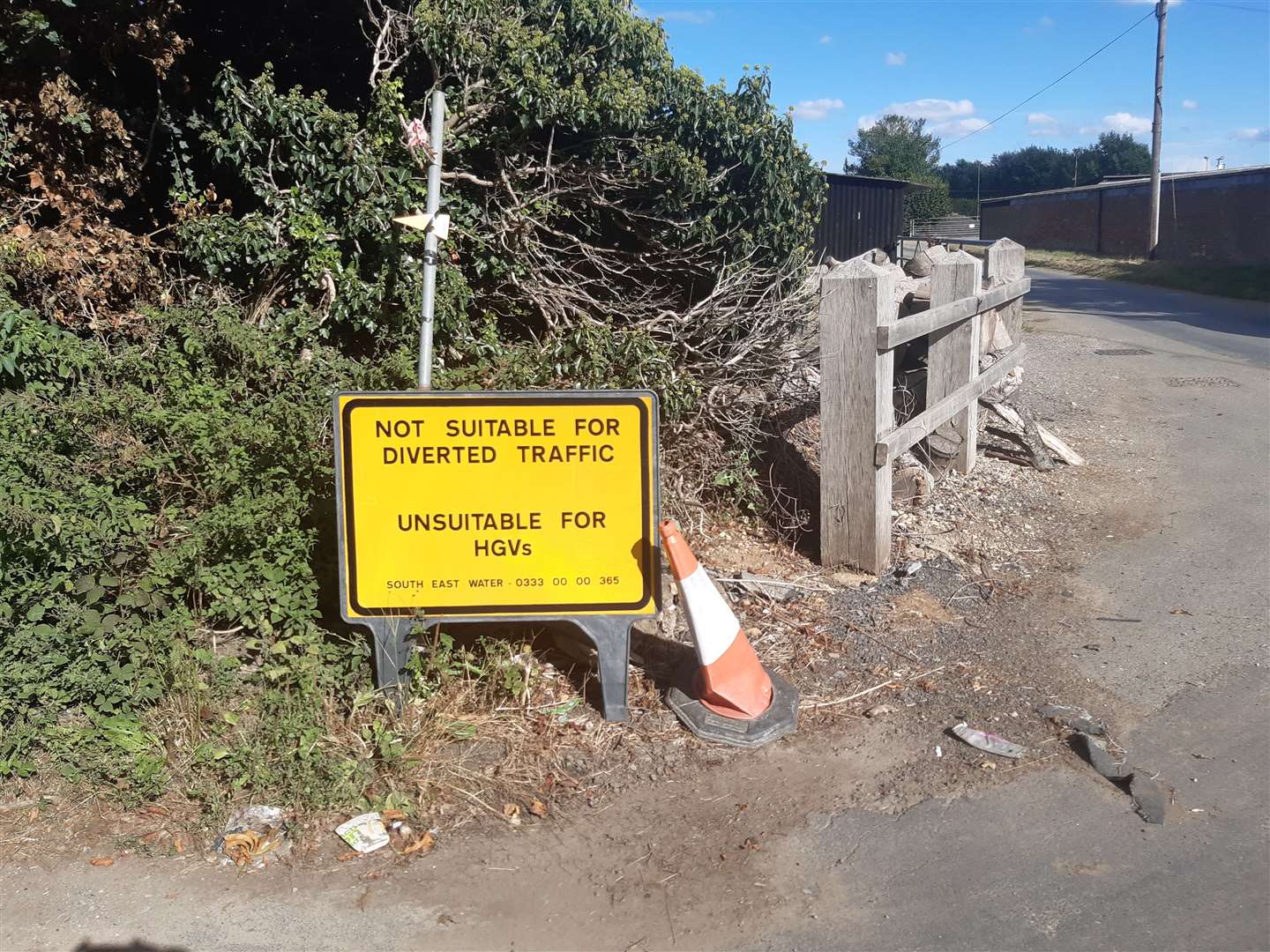 Nearby roads in Ulcombe are not suitable for heavy traffic