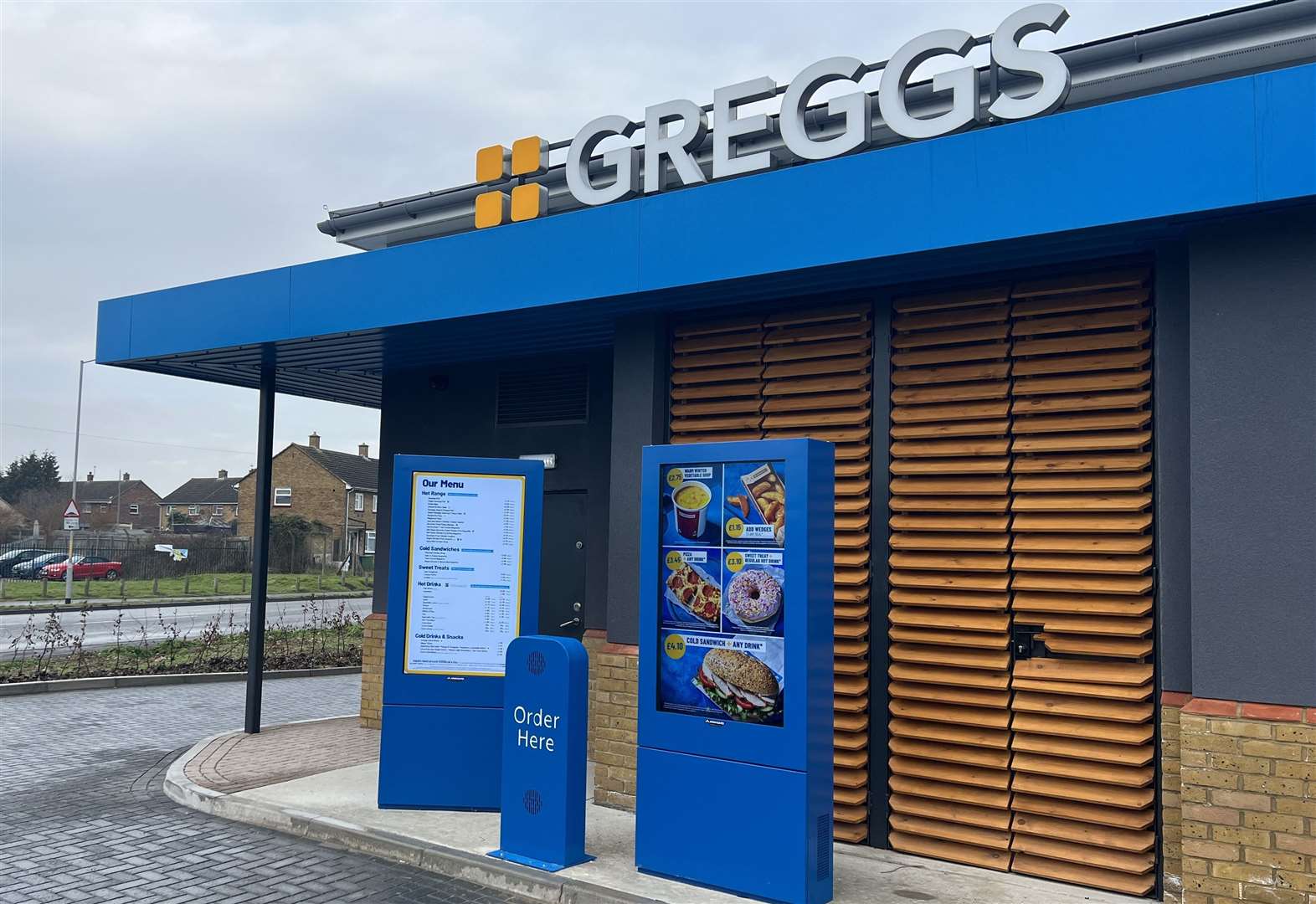 Greggs Opening Hours To Be Extended Until 9pm At 300 Shops This Year ...