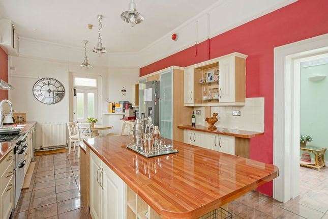 The home's stylish kitchen. Picture: Zoopla / Fine & Country