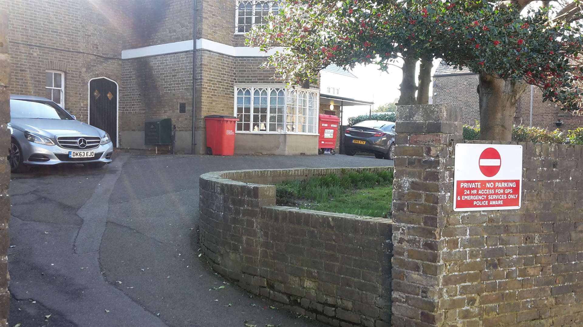 The Chestnuts Surgery in East Street, Sittingbourne