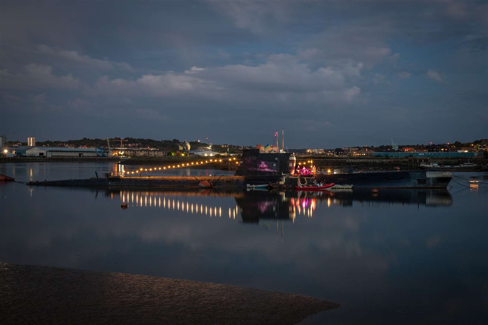 Electric Medway Sirens of the Deep by Tyler Austin