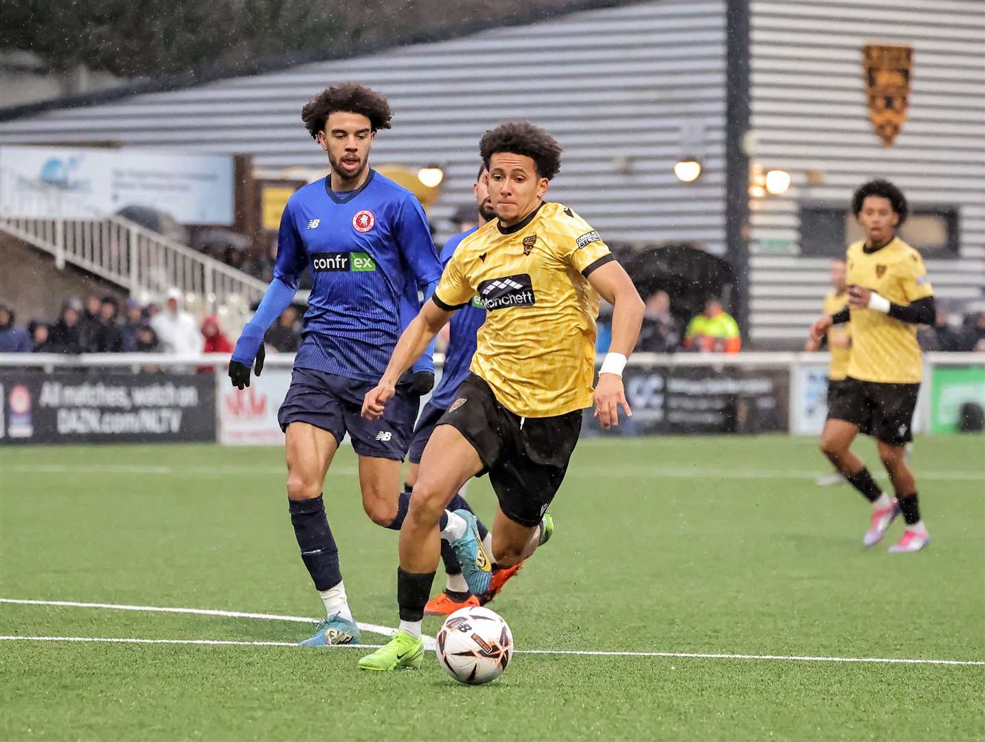 Sol Wanjau-Smith on the attack for Maidstone. Picture: Helen Cooper