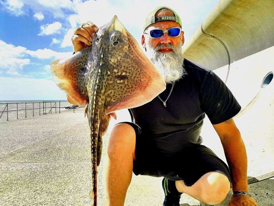 Dave Wood Brignall with a ray (38367895)