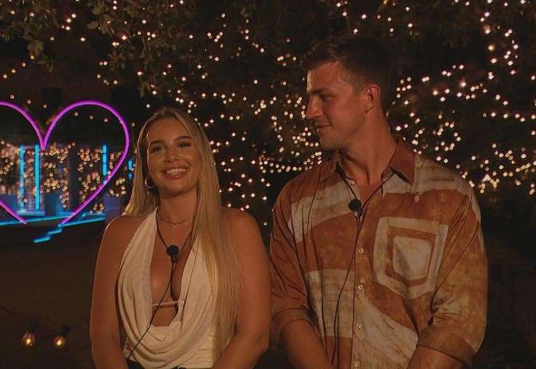 Ashford’s Ella Barnes dumped from Love Island villa ahead of live final ...