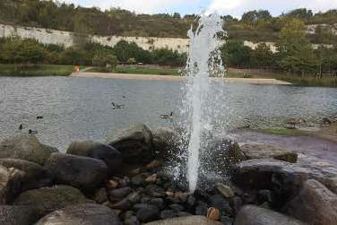 Sounds familiar? The fountain at Bluewater