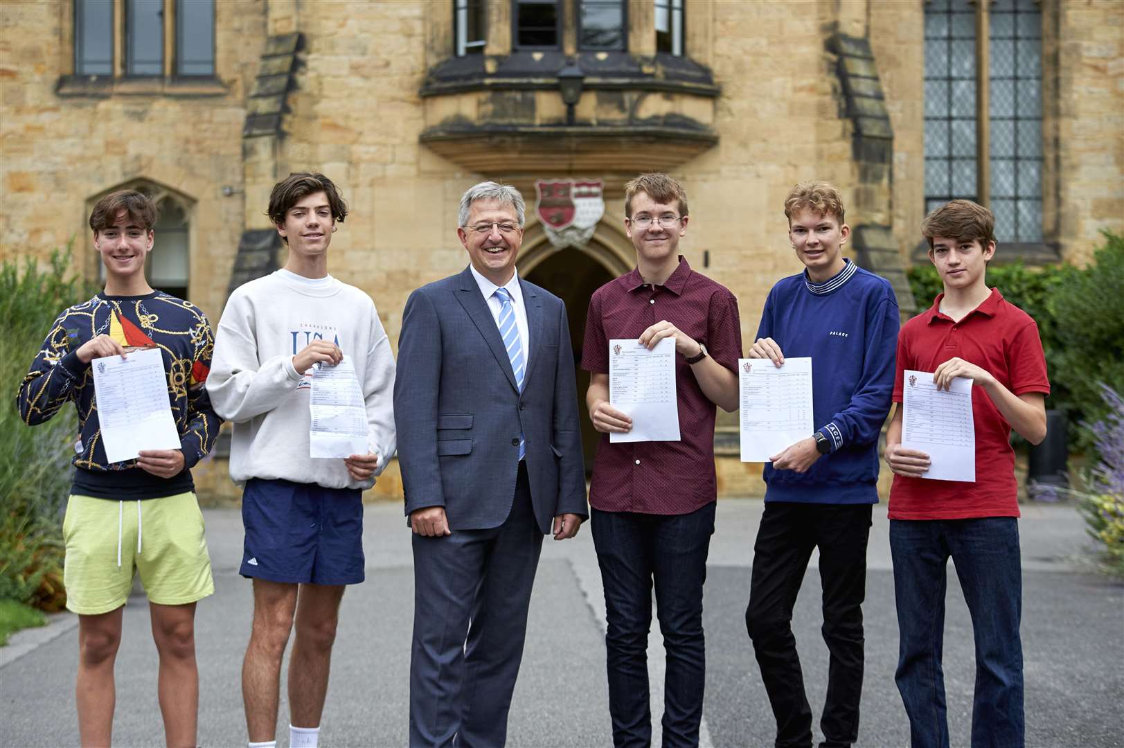 Tonbridge School students celebrate (3757343)