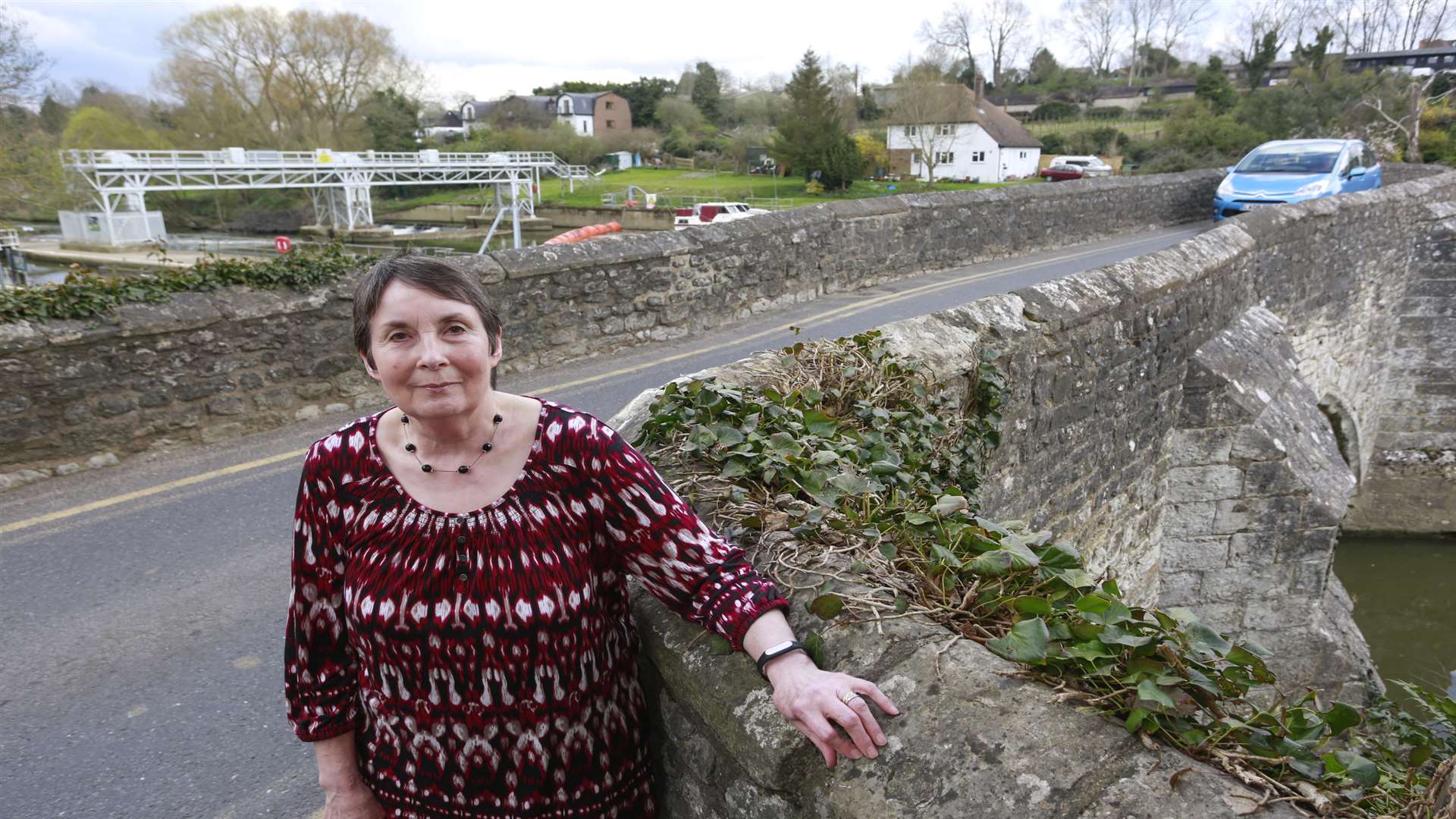 Call to end traffic misery on East Farleigh s historic bridge